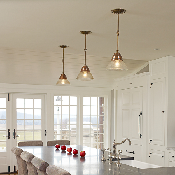 Shown in Light Antiqued Brass